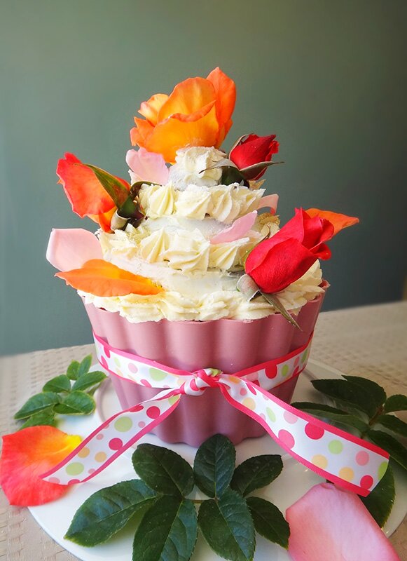 Giant Cupcake Trifle