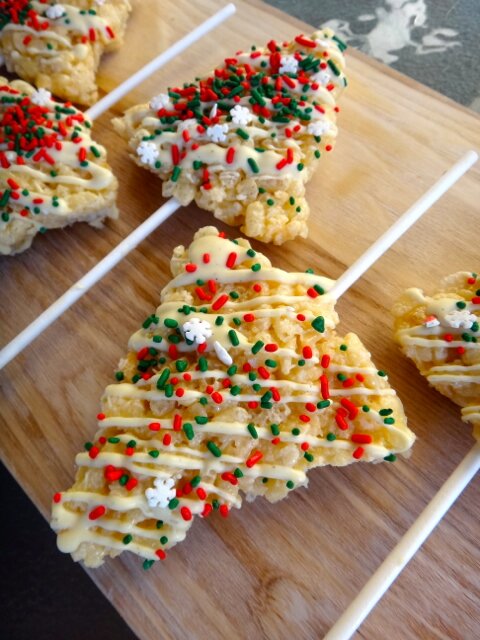 Crispy Treats Keeping Christmas Simple + Giveaway
