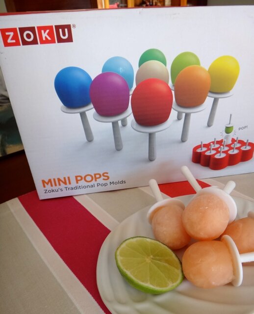 Pink Grapefruit, Lime & Gin Pops Pink Grapefruit, Lime & Gin Pops