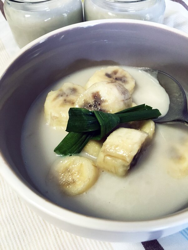 Bananas Cooked in Coconut Cream