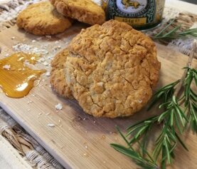 Quinoa & Chia Anzac Biscuits